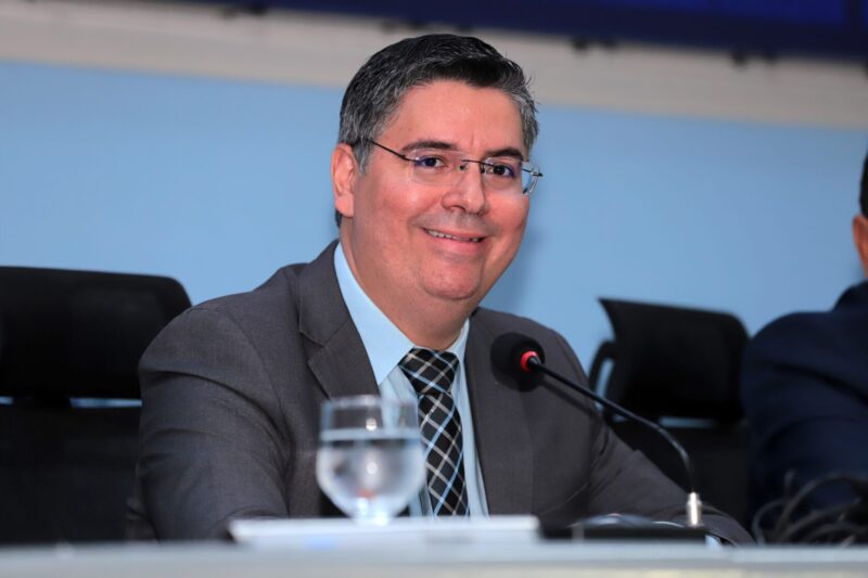 Câmara Municipal institui a Medalha Herói Campo-Grandense, de autoria do vereador Dr. Victor Rocha