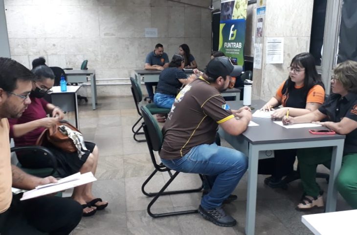 Empresas de construção civil e de logística oferecem 93 oportunidades em Ribas e distrito de Dourados