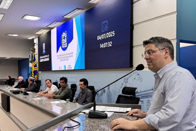 Dr. Victor Rocha reforça compromisso com a saúde pública durante Audiência Pública do Plano Municipal de Saúde 2026–2029