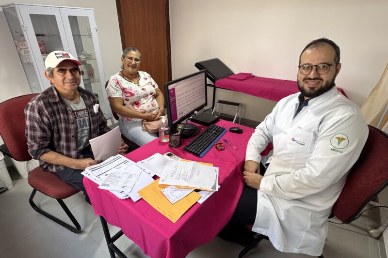 Casa Rosa realiza dois mutirões simultâneos neste sábado e reforça compromisso com a saúde da mulher e do homem