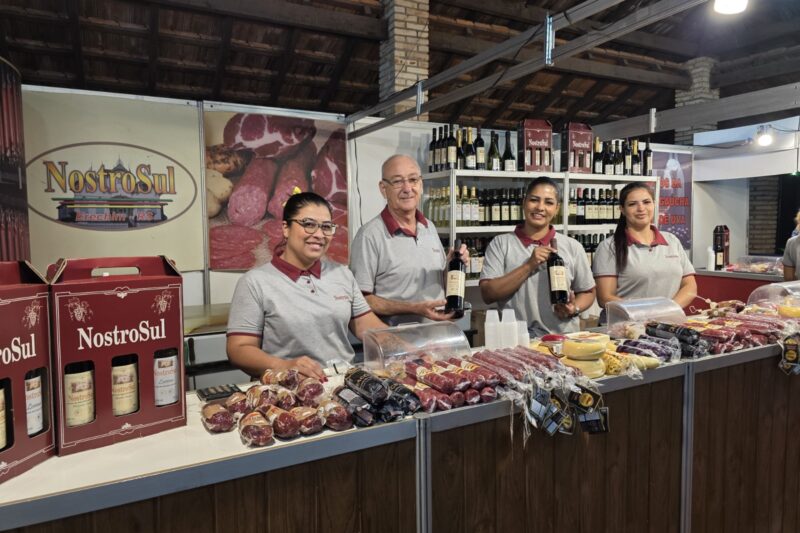 Após receber mais de 11 mil visitantes no fim de semana, Fenasul tem programação todos os dias para os campo-grandenses