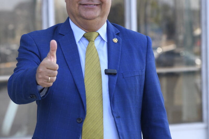 Senador Nelsinho Trad libera mais de R$ 5 milhões em dois dias para levar asfalto e progresso a municípios de MS