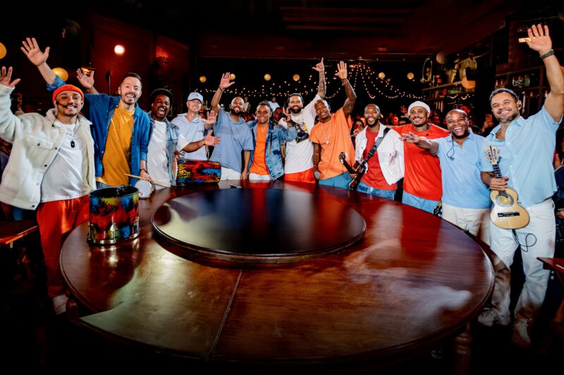 Akatu e Turma do Pagode lançam a faixa inédita “Desesperado”