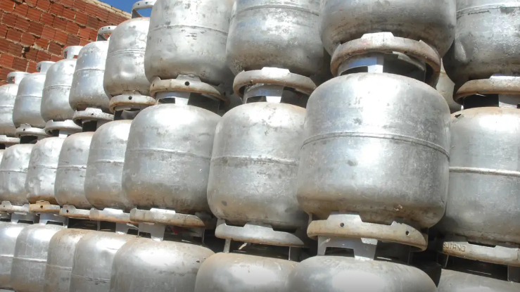 Beneficiários com NIS final 5 recebem Auxílio Gás nesta sexta-feira