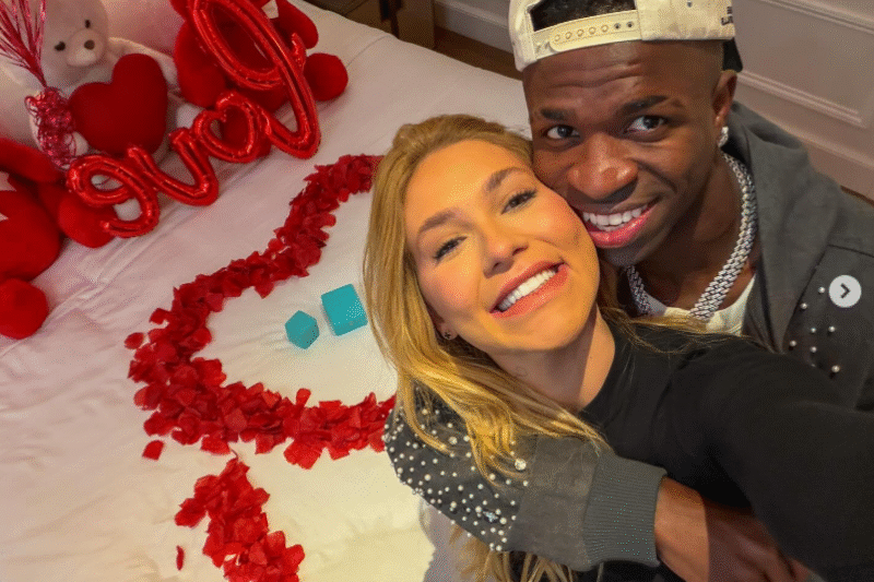 Vini Jr. pede Virgínia Fonseca em namoro durante viagem com post romântico nas redes sociais