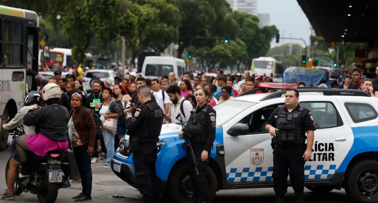 Operação no Rio é a maior em 15 anos e a mais letal no estado