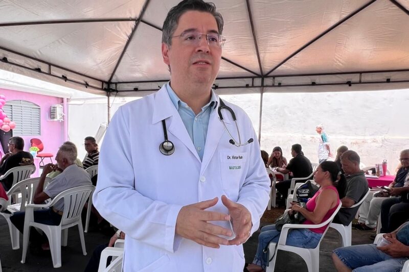 Outubro Rosa: Dr. Victor Rocha destaca avanços do Ministério da Saúde e reforça a importância do atendimento integrado da Casa Rosa
