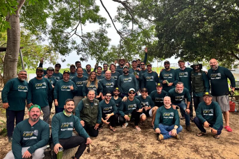 Bamaq Máquinas leva clientes e colaboradores para pesca no Pantanal