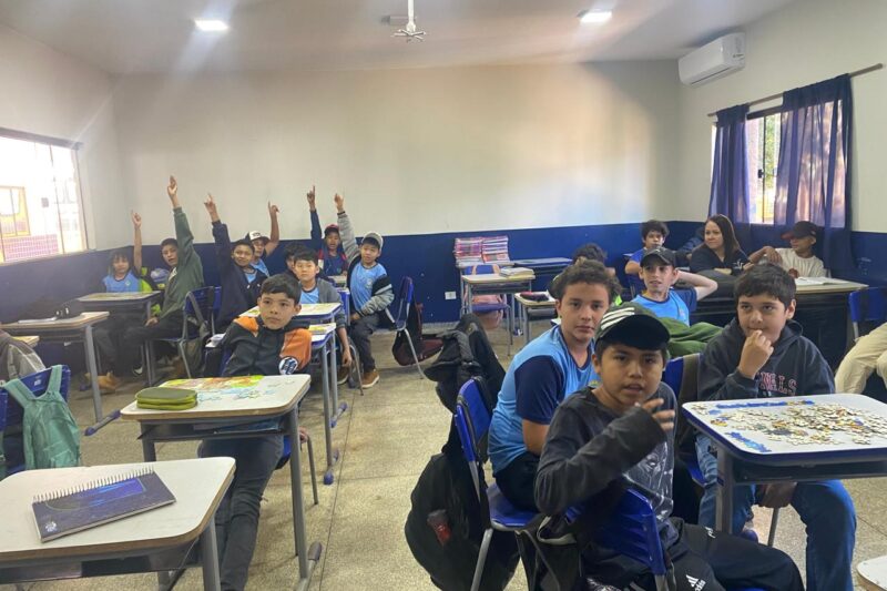 Ação da Energisa em Terenos reforça orientações de segurança e eficiência energética