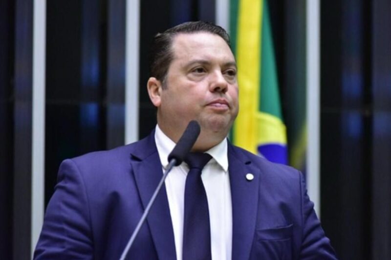 Rodolfo Nogueira aprova requerimento para convocar Marina Silva