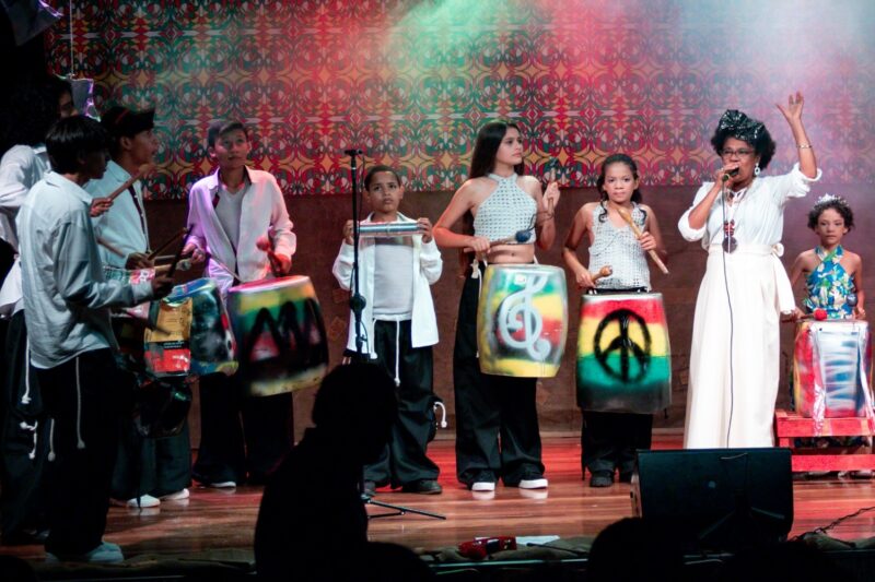 Show “Africanidades” acontece neste sábado no Teatro Aracy Balabanian