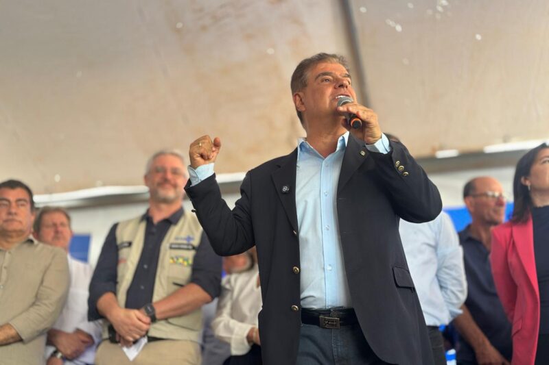 Senador Nelsinho Trad acompanha governador Eduardo Riedel em agenda de obras em Dourados