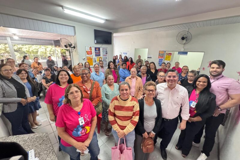 Outubro Rosa 2025: Dr. Victor Rocha realiza 45 ações, salva vidas e transforma o mês em um movimento permanente de cuidado e esperança