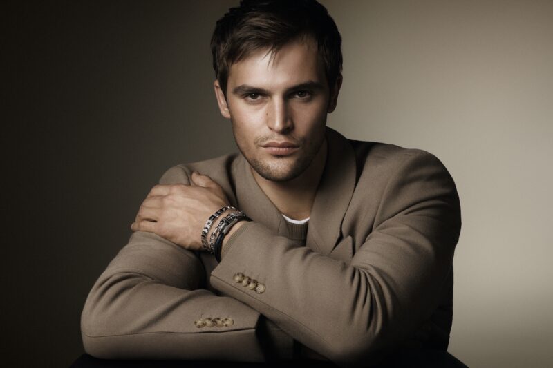 BOSS estreia no universo das joias masculinas no Brasil 