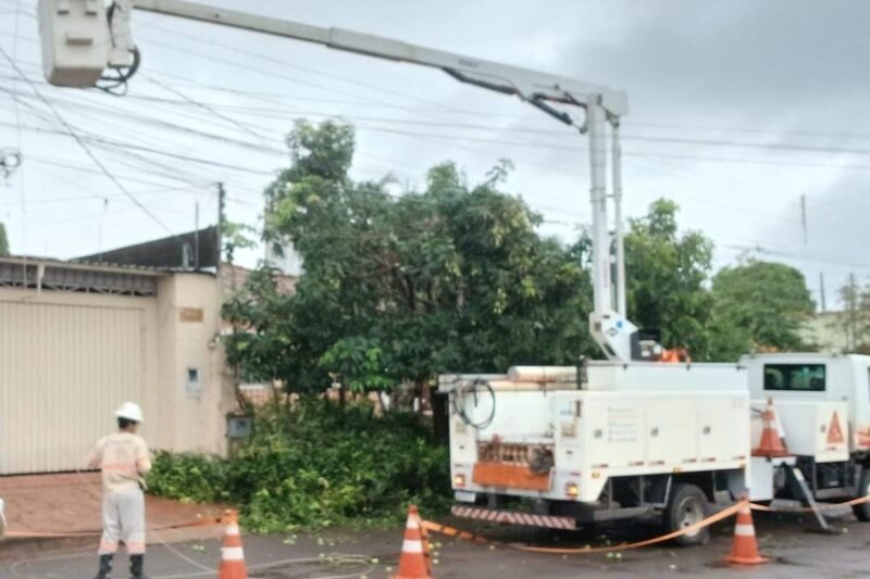 Energisa divulga boletim após fortes chuvas em Campo Grande (MS)