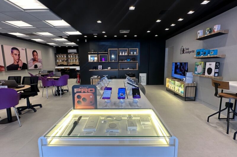 Vivo reinaugura loja em Dourados com novo design e foco na experiência do cliente