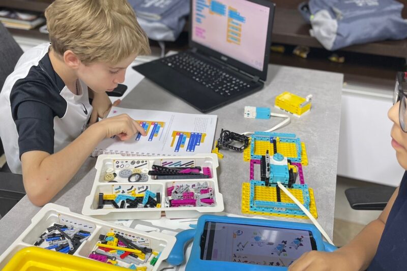 RoboMind Challenge reúne jovens talentos da robótica em Campo Grande