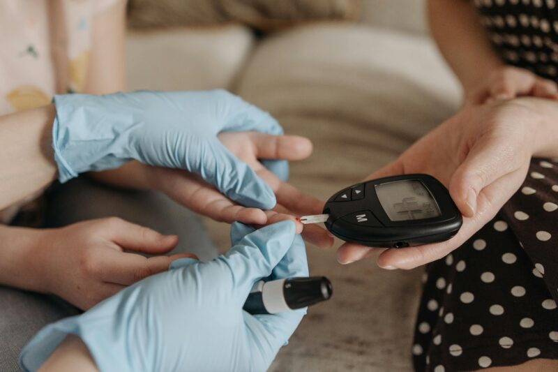 Casos de diabetes nas Américas do Sul e Central devem crescer 45% até 2050, com interferências do clima no controle da doença