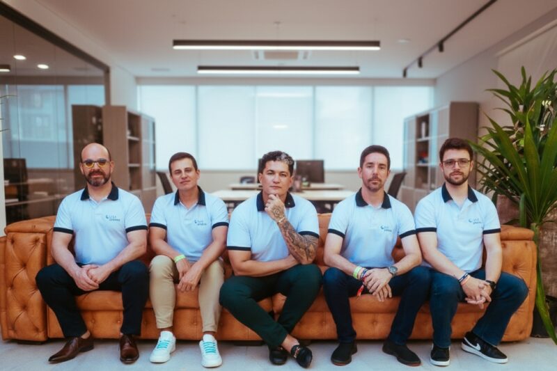 Ranking aponta disputa acirrada no mercado de planos de saúde e revela diferença de 8% entre as operadoras mais buscadas