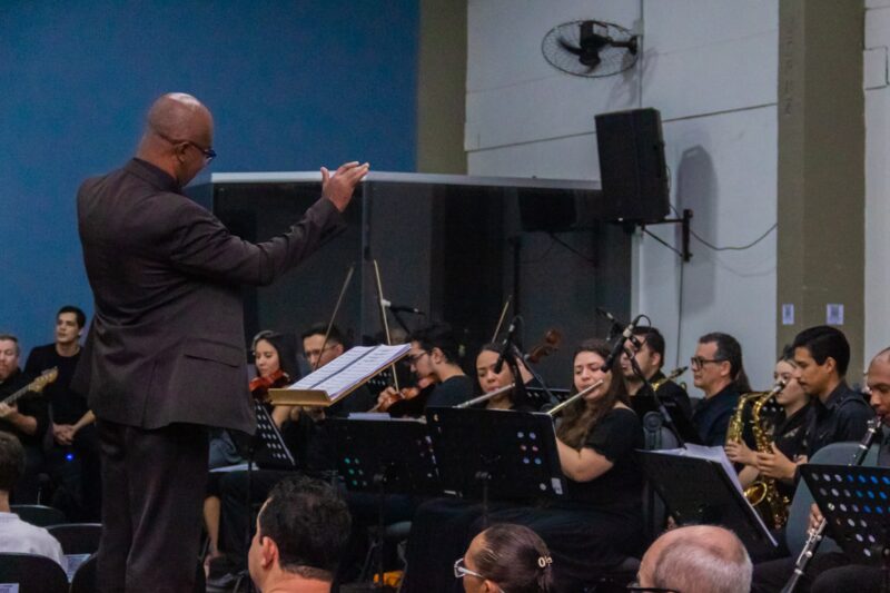 Cantata de Natal ilumina Shopping Campo Grande e mantém tradição de 36 anos de encanto