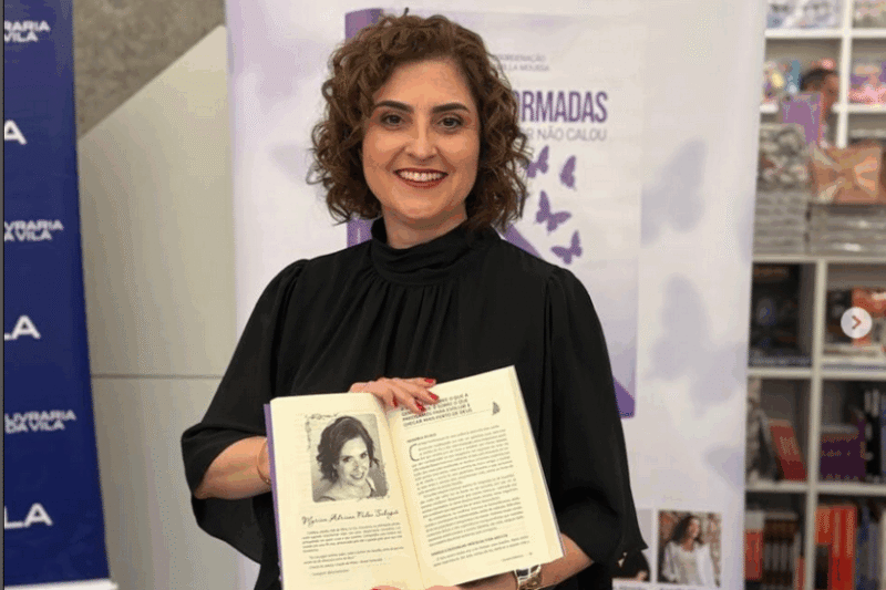 “Transformadas”: Coletânea de superação chega a Campo Grande com noite de autógrafos