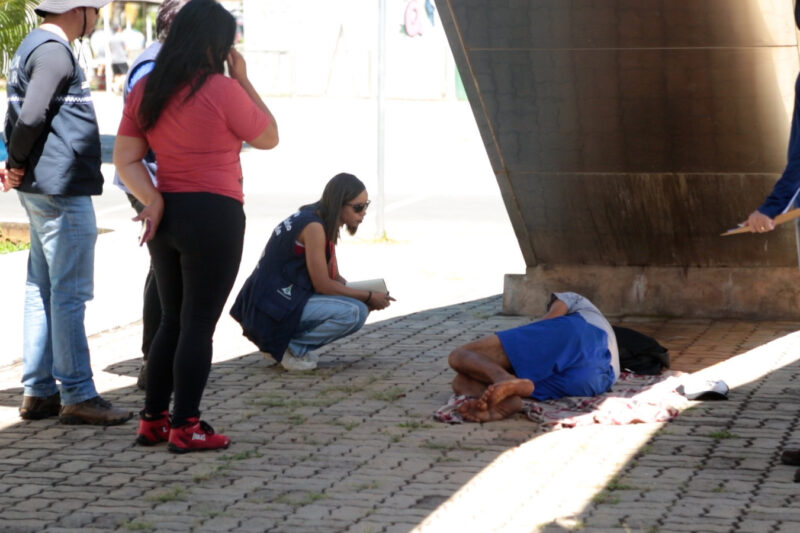 GDF realiza ação de acolhimento a pessoas em situação de rua nesta sexta-feira no Plano Piloto
