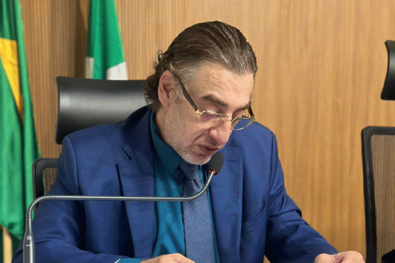 Educação avança em MS e deputado Neno Razuk propõe moção de aplausos