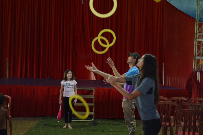 Circo Vitória chega a Samambaia com espetáculos e oficinas gratuitas de arte circense