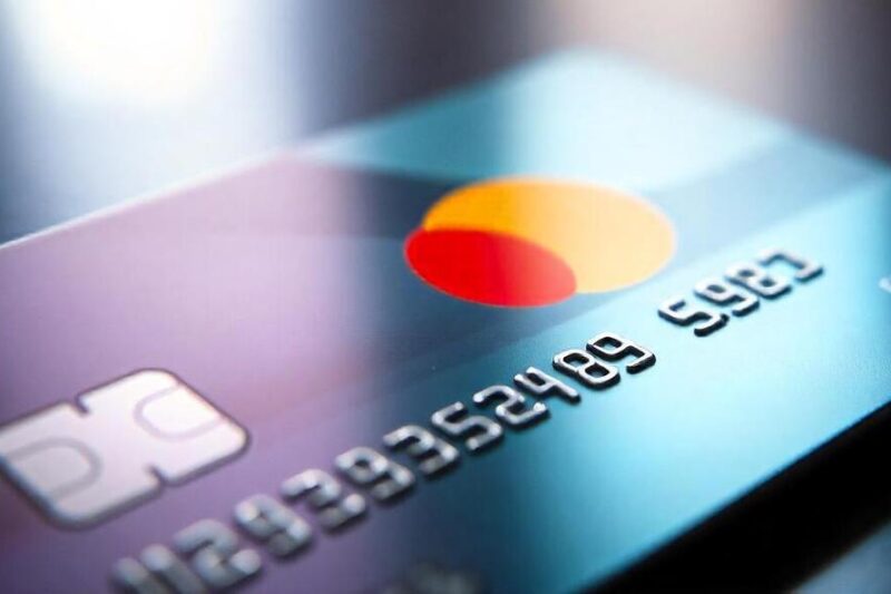 Varejo brasileiro começa 2026 em alta e cresce 3,4% em janeiro, aponta levantamento