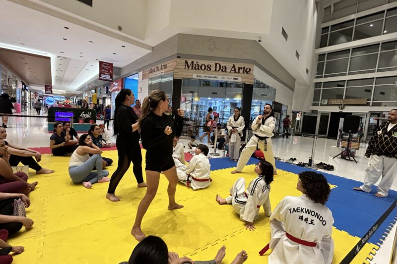 Festival de artes marciais agita shopping em Campo Grande com aulas gratuitas para toda a família