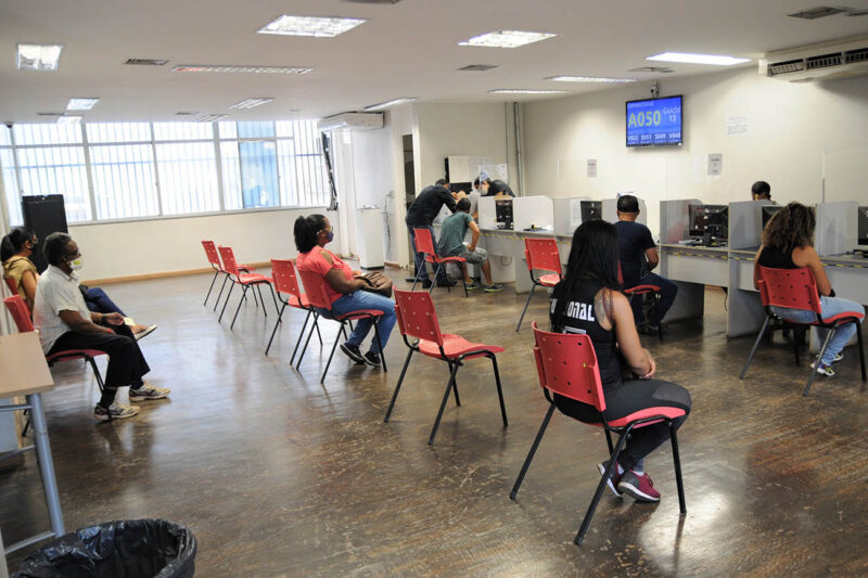 Agências do Trabalhador oferecem mais de 1,5 mil vagas de emprego no DF nesta sexta-feira