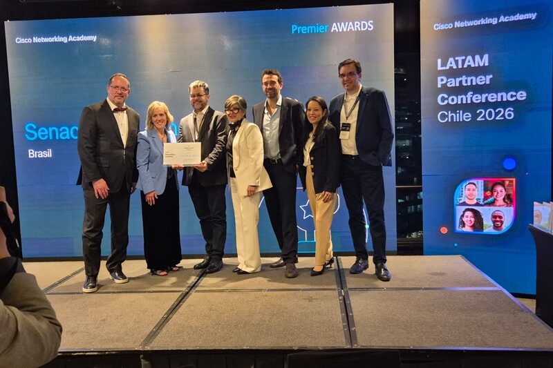 Senac se destaca entre os maiores parceiros da Cisco e ajuda Brasil a liderar premiação internacional