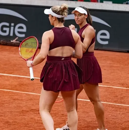 Luisa Stefani alcança melhor ranking da carreira mesmo após queda na semifinal de Roland Garros
