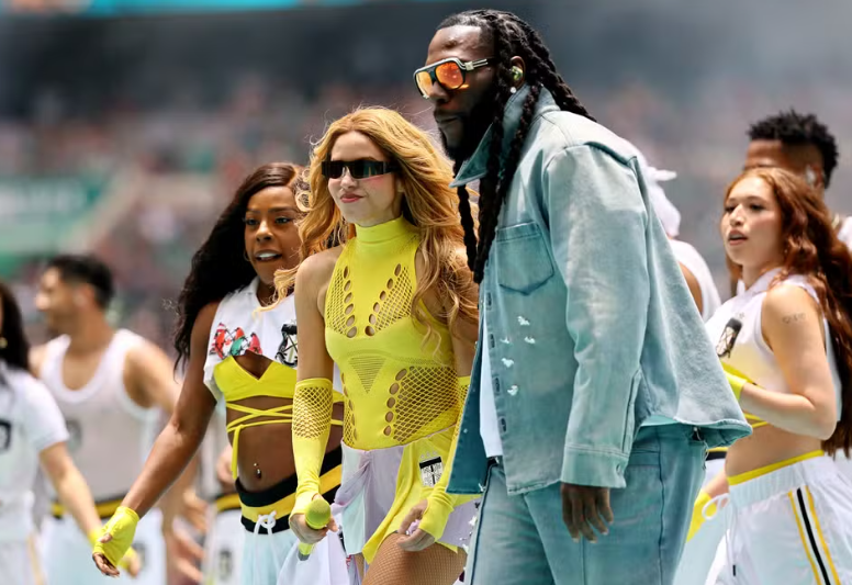 Shakira, Labubus e memes marcam abertura da Copa do Mundo de 2026 no México