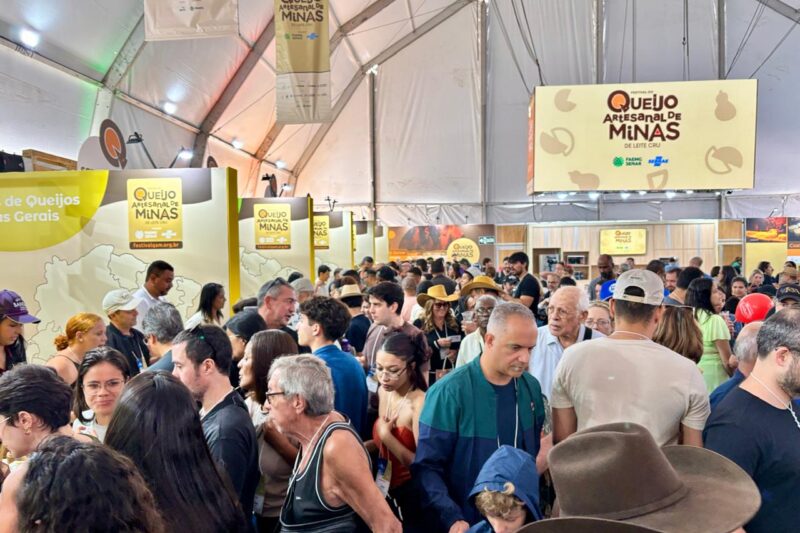 Festival do Queijo Artesanal de Minas atrai público e fortalece produtores no segundo dia de evento