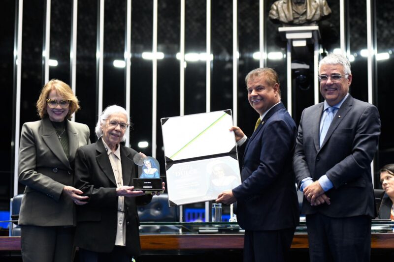 Senado homenageia religiosa de MS com Comenda Santa Dulce dos Pobres aos 92 anos
