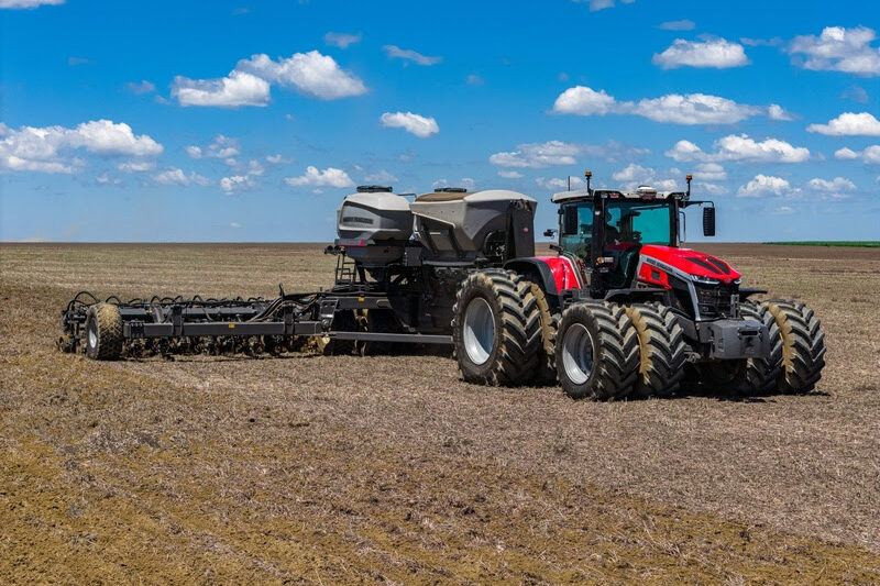 Massey Ferguson aposta em tecnologia e automação para impulsionar produtividade na Bahia Farm Show 2026