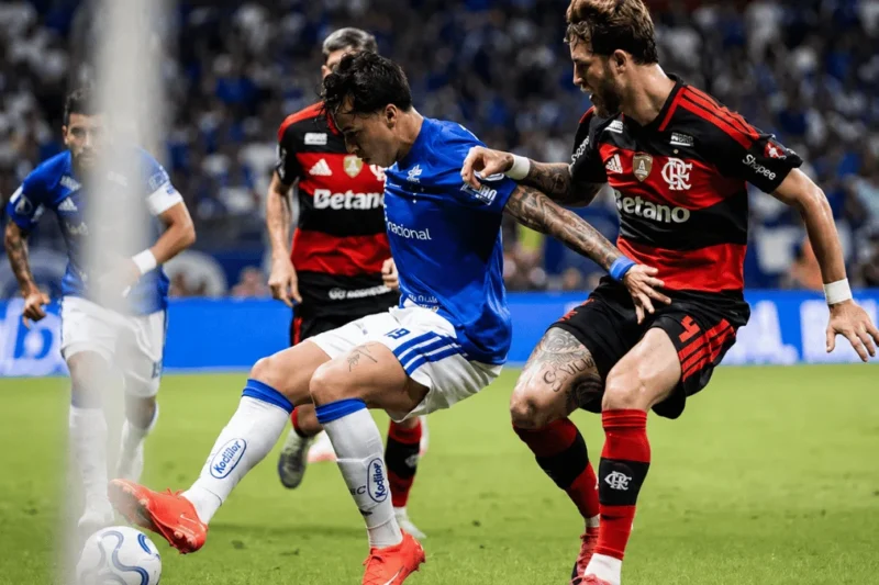 Flamengo vence Cruzeiro no Maracanã e avança às quartas de final da Libertadores