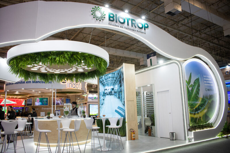 Biotrop reforça parceria com distribuidores durante Congresso Andav e destaca avanço dos biológicos no campo