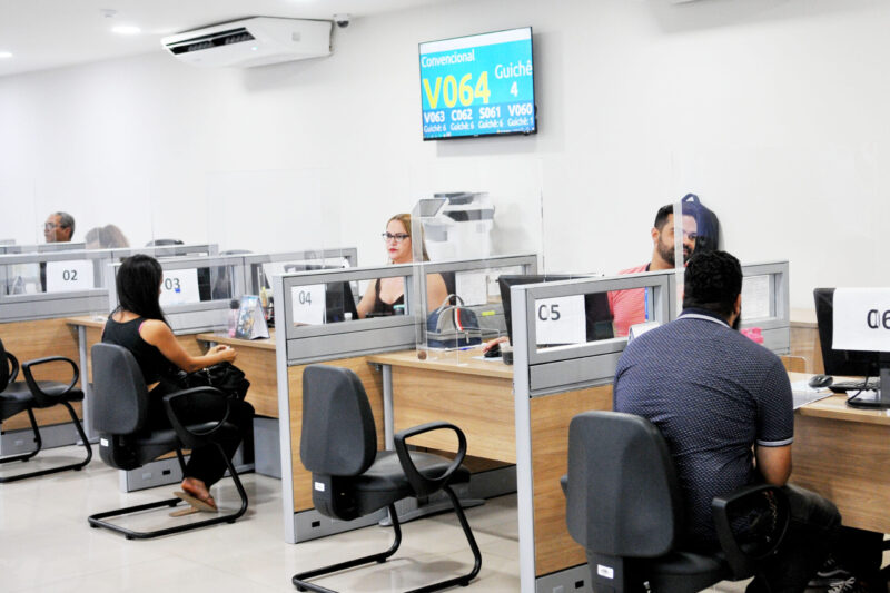 Agências do Trabalhador oferecem 721 vagas no DF com salários de até R$ 4,5 mil