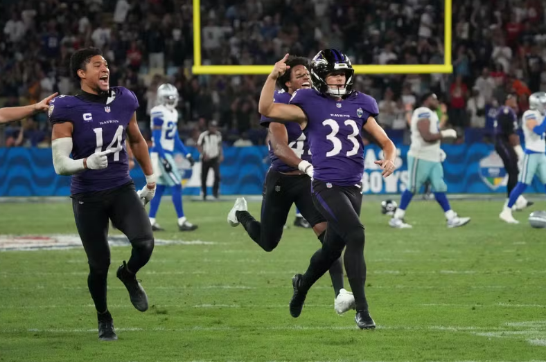 No último segundo, Baltimore Ravens batem Dallas Cowboys no Rio